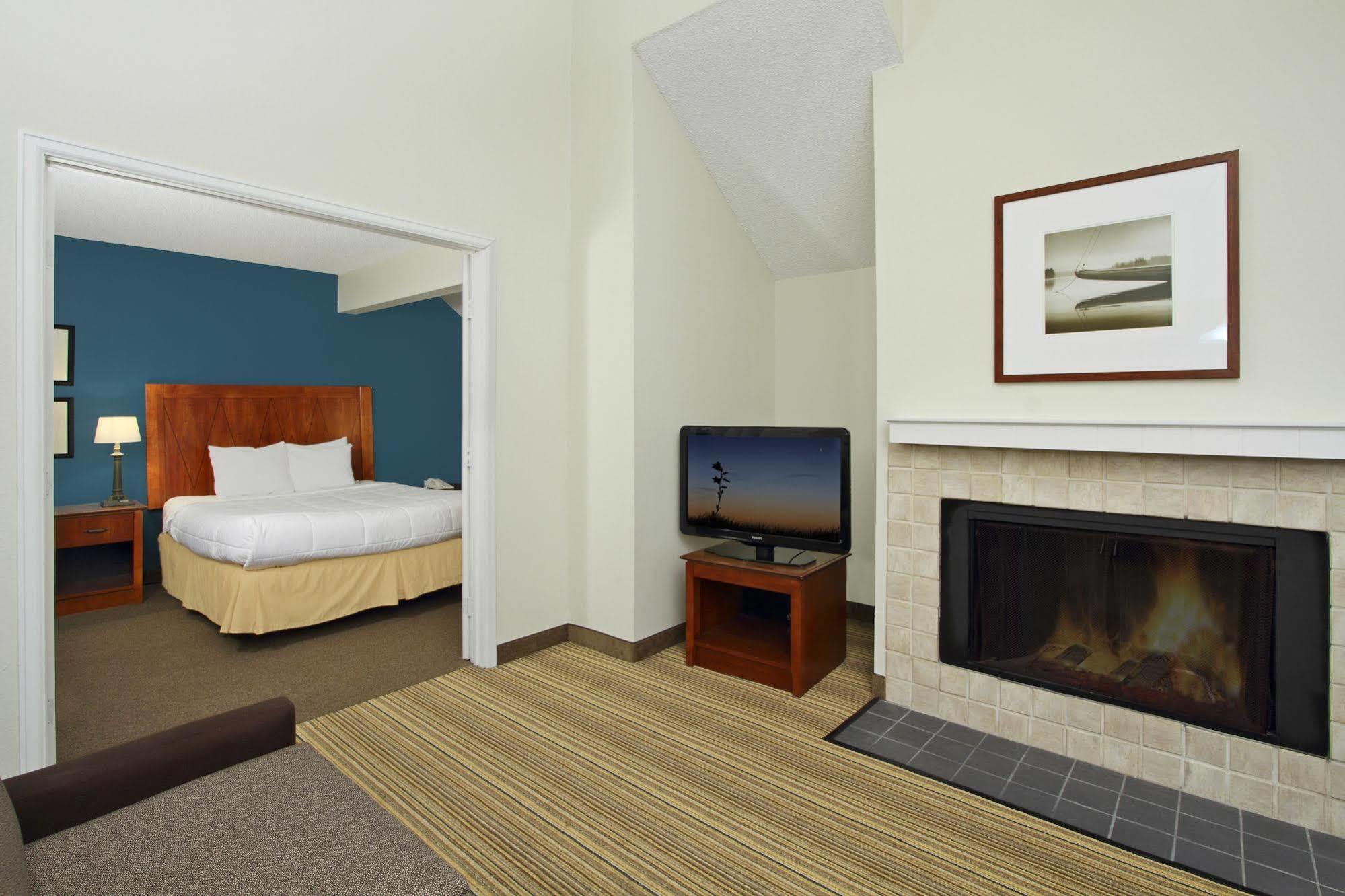 Moody Manor Aparthotel Houston Bagian luar foto