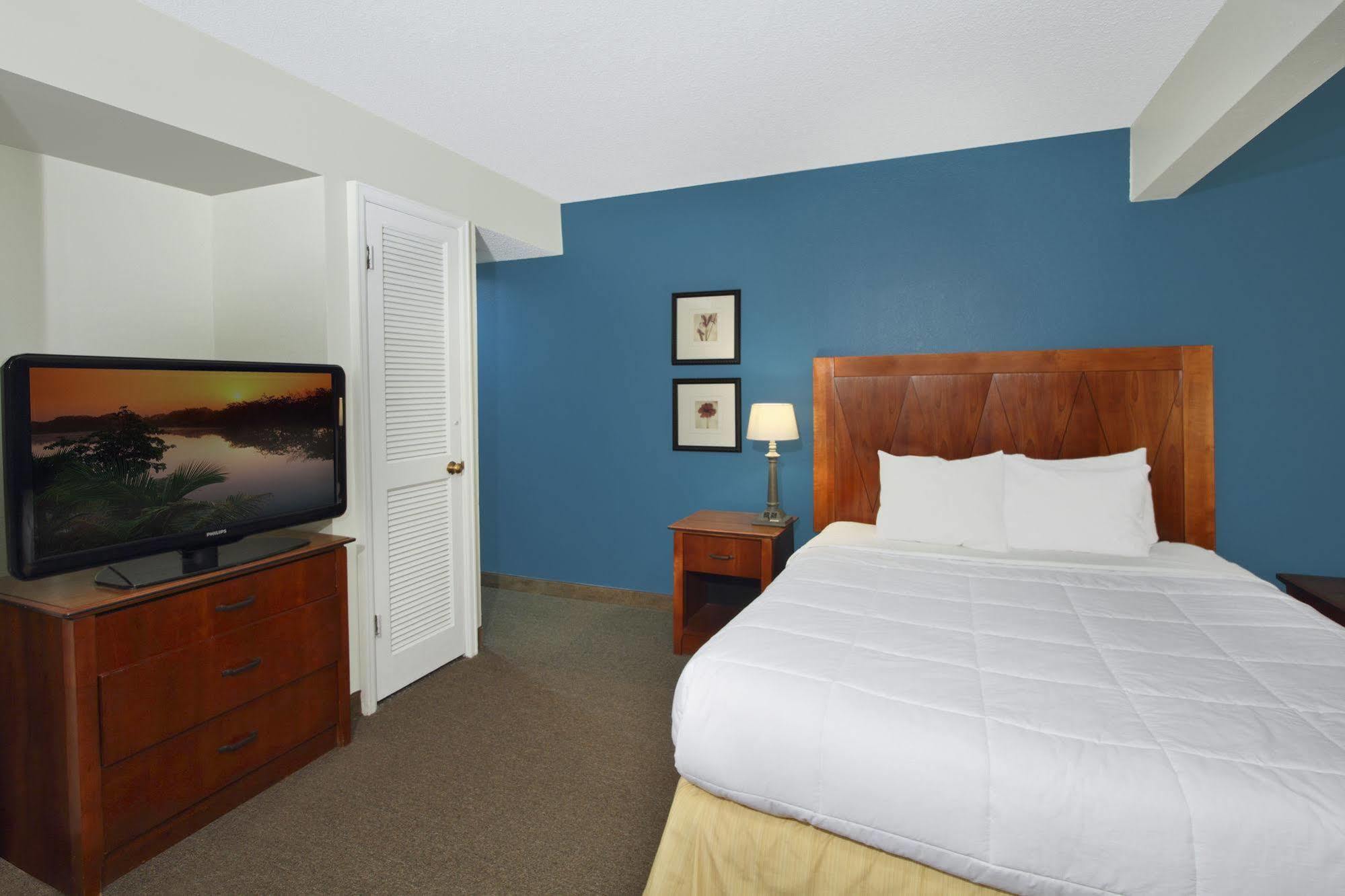 Moody Manor Aparthotel Houston Bagian luar foto